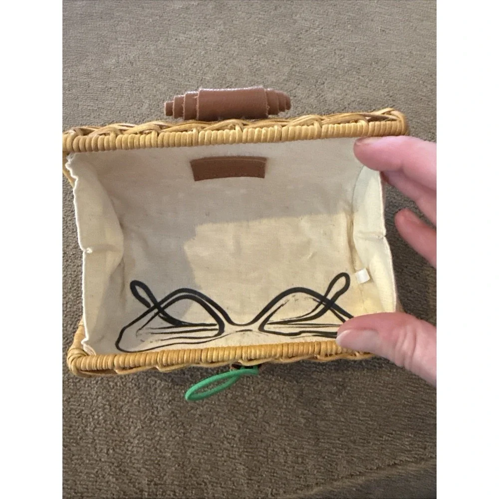 Lucky Penny Anthropology Wicker Straw Eyeglass Case (TD)